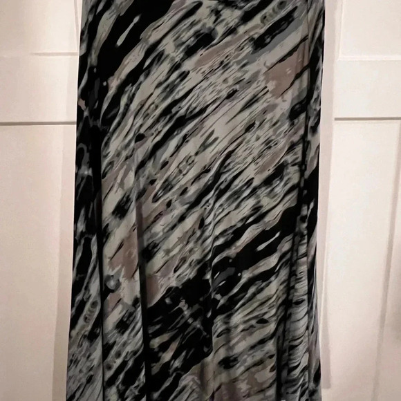 Robert Louis size small maxi skirt - Picture 2 of 5